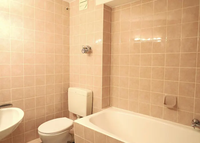 Einfach Eingerichtete Masionettewohnung.