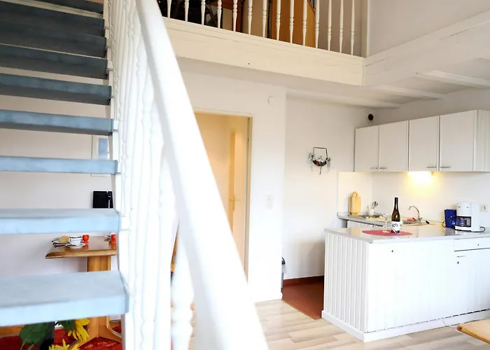 Appartement Einfach Eingerichtete Masionettewohnung. Westerland