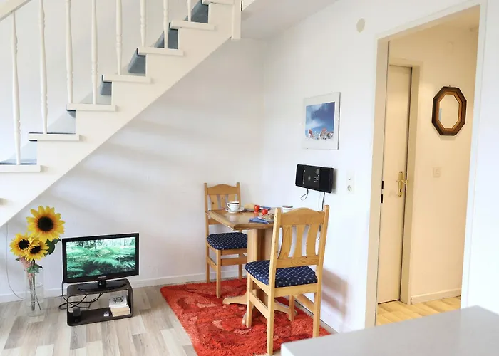 Einfach Eingerichtete Masionettewohnung. *